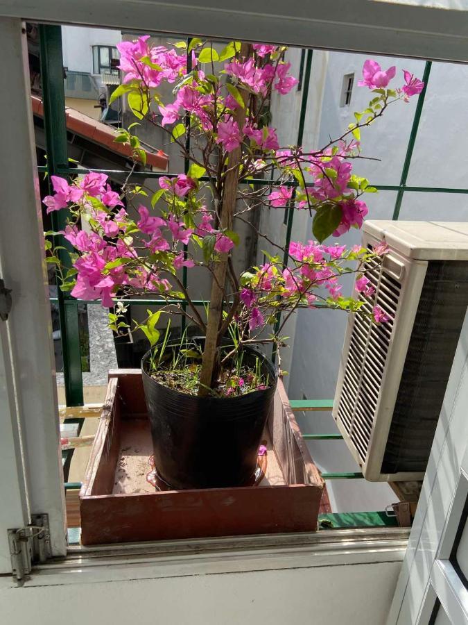 Omo House - Old Quarter - Easy Self Checkin Bed and Breakfast Hanoi Esterno foto